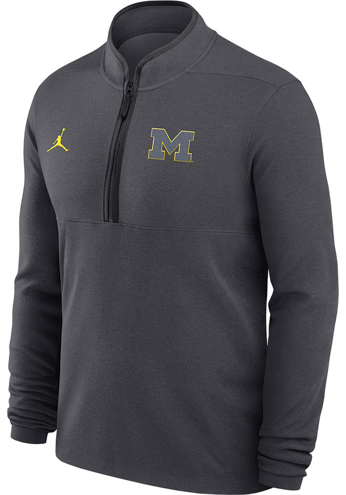 Nike Michigan Wolverines Mens ANTHRACITE DriFit Victory Color Pop