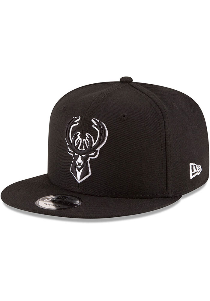 Milwaukee Bucks New Era BLACK 9FIFTY Snapback Hat - 59001837