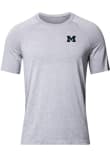 Main image for Michigan Wolverines Silver lululemon Metal Vent Tech Short-Sleeve Shirt Short Sleeve T Shirt