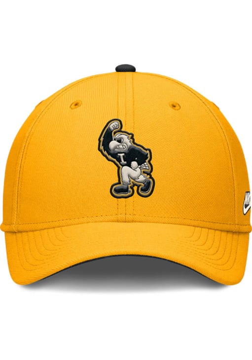 Nike Iowa Hawkeyes Mens Gold NIKE DRI-FIT RISE LEGACY STRUCTURED SWOOSHFLEX CAP Flex Hat