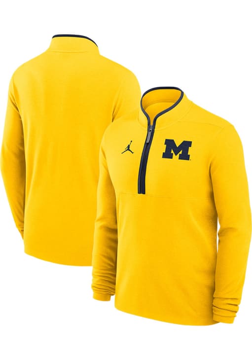 Nike Mens YELLOW Michigan Wolverines Victory Long Sleeve Qtr Zip
