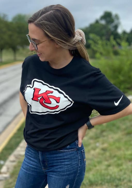 Nike Kansas City Chiefs BLACK Logo Essential Short Sleeve T Shirt
