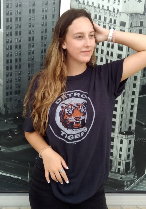 47 Detroit Tigers NAVY Vintage Scrum Short Sleeve Fashion T Shirt
