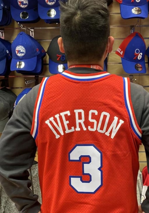Allen Iverson Philadelphia 76ers Red 02-03 Throwback Jersey - 56500705