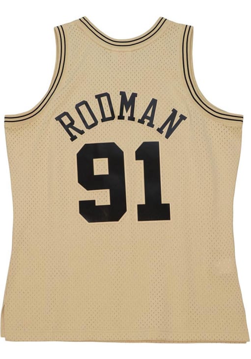 chicago bulls yellow jersey