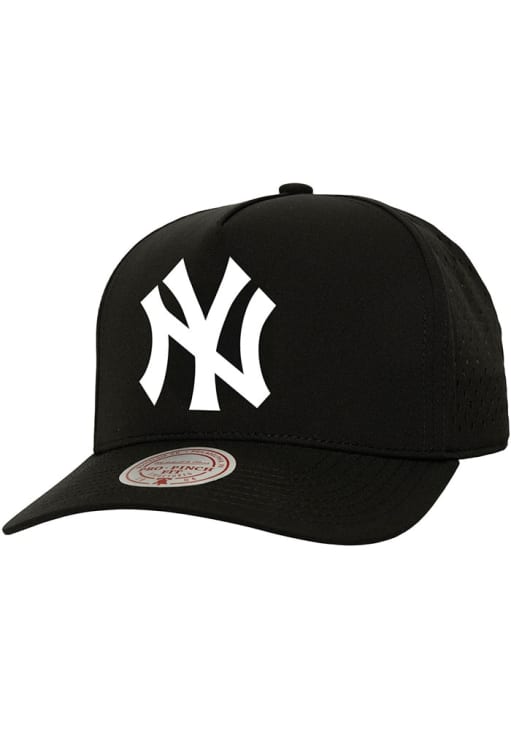 Mitchell and Ness New York Yankees BLACK Perfect Stretch Pro Snap