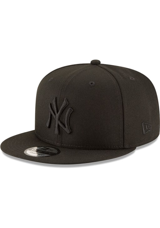 New York Yankees New Era BLACK on Black 9FIFTY Snapback Hat - 59001329