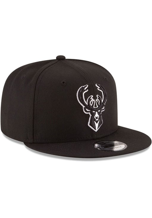 Milwaukee Bucks New Era BLACK 9FIFTY Snapback Hat - 59001837