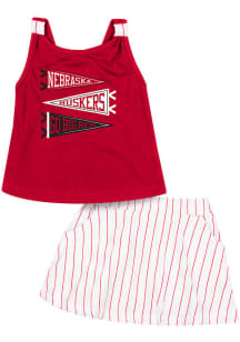 Colosseum Nebraska Cornhuskers Infant Girls Red Team Pennant Set Top and Bottom