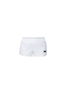 lululemon Michigan Wolverines Womens White Hotty Hot 2.5" Lined Shorts