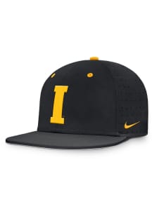 Nike Iowa Hawkeyes Mens Black Dugout True Aero Bill Fitted Hat