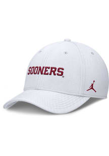 Nike Oklahoma Sooners Mens White Evergreen Structured Swooshflex Cap Flex Hat