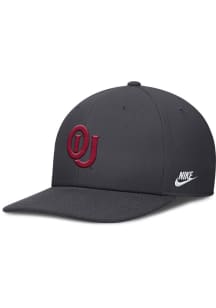 Nike Oklahoma Sooners Evergreen Dri-Fit Structured Square Bill Adjustable Hat - Charcoal