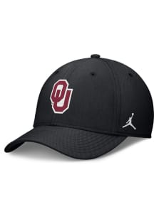 Nike Oklahoma Sooners Mens Black Dri-Fit Structured Rise Swooshflex Flex Hat
