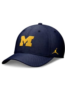 Nike Michigan Wolverines Mens Blue Structured Rise Flex Flex Hat