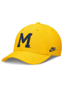 Nike Michigan Wolverines Mens Yellow Structured Rise Swooshflex Flex Hat
