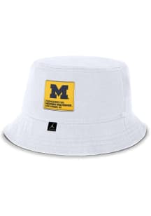 Nike Michigan Wolverines White JORDAN BRAND APEX GAMEDAY BUCKET CAP Mens Bucket Hat