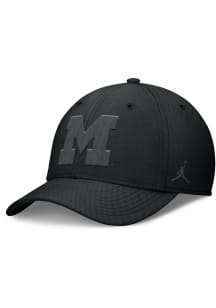 Nike Michigan Wolverines Mens Black JORDAN BRAND RISE TONAL SWOOSHFLEX CAP Flex Hat