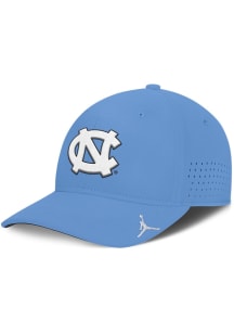 Nike North Carolina Tar Heels Mens Light Blue JORDAN BRAND DRI-FIT CLUB GAMEDAY STR AEROBILL SWOOS..