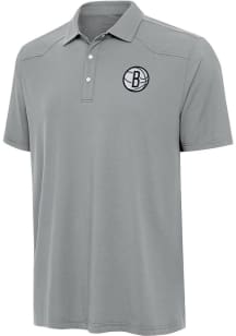 Antigua Brooklyn Nets Mens Grey Western Short Sleeve Polo