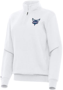 Antigua Charlotte Hornets Womens White Victory Qtr Zip