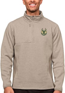 Antigua Milwaukee Bucks Mens Oatmeal Course Pullover Jackets