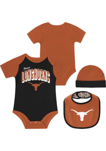 Texas Longhorns Baby Burnt Orange Dynamic Duo Set One Piece with Bib