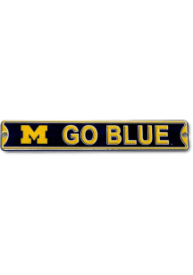 Michigan Wolverines 6" Steel Magnet