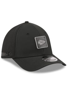 New Era Kansas City Chiefs Mens Black 2026 NFL Training Camp 39THIRTY Flex Hat