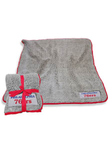 Philadelphia 76ers Frosty Design Sherpa Fleece Blanket - Blue