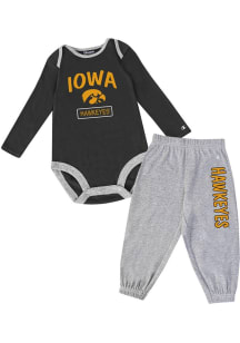 Champion Iowa Hawkeyes Infant Black Top and Bottom Set Top and Bottom