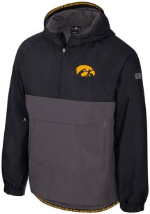 Colosseum Iowa Hawkeyes Mens Black Gives Back Anorak Light Weight Jacket