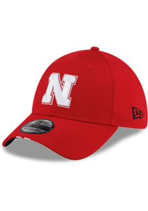 New Era Nebraska Cornhuskers Mens Red Silicone Patch Featherweight Poly 39THIRTY Flex Hat