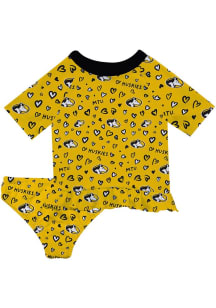 Vive La Fete Michigan Tech Huskies Infant Girls Rash Guard Short Sleeve T-Shirt Gold