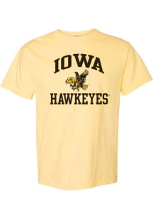 Summit Sportswear Iowa Hawkeyes Yellow Vintage Number One Short Sleeve T Shirt