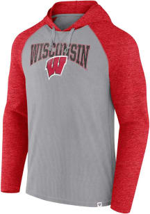 Wisconsin Badgers Mens Red Heritage First Qualifier Fashion Hood