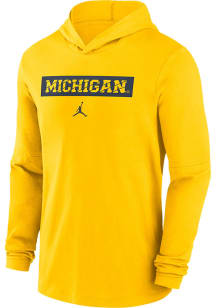 Nike Michigan Wolverines Mens Yellow Sideline Jordan Long Sleeve Lightweight Hoodie