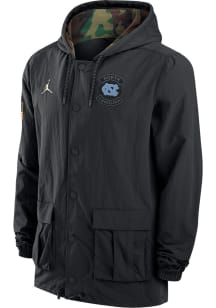 Nike North Carolina Tar Heels Mens Black Military Appreciation Jordan Dri-FIT Light Weight Jacket
