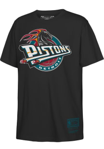 Mitchell and Ness Detroit Pistons Youth Black Distressed Retro Logo Short Sleeve T-Shirt