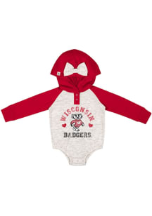 Colosseum Wisconsin Badgers Baby White Moonbeams Long Sleeve One Piece