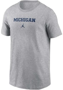 Nike Michigan Wolverines Youth Grey Legend Team Issue Short Sleeve T-Shirt
