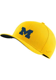 Nike Michigan Wolverines Mens Yellow Swoosh Flex Design Flex Hat