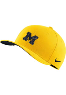 Nike Michigan Wolverines Mens Yellow Swoosh Flex Flex Hat