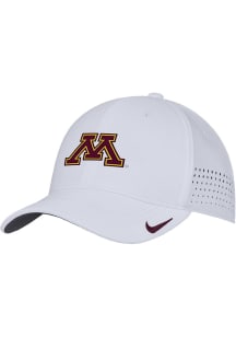 Nike Minnesota Golden Gophers Mens White Club Swooshflex Flex Hat