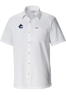 Columbia Vancouver Canucks Mens White Heat Seal Slack Tide Camp Short Sleeve Dress Shirt