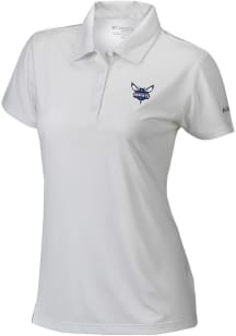 Columbia Charlotte Hornets Womens White Heat Seal Birdie Polo Short Sleeve Polo Shirt