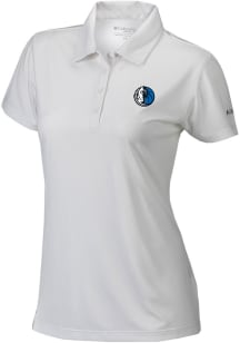 Columbia Dallas Mavericks Womens White Heat Seal Birdie Polo Short Sleeve Polo Shirt