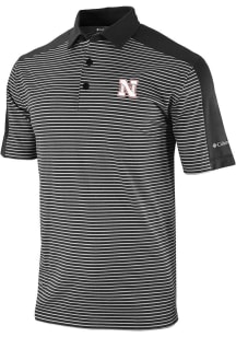 Columbia Nebraska Cornhuskers Mens Black In Contention Short Sleeve Polo