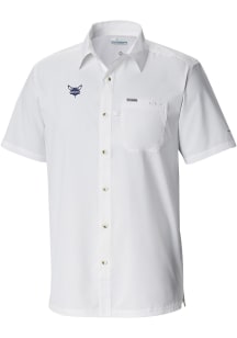 Columbia Charlotte Hornets Mens White Heat Seal Slack Tide Camp Short Sleeve Dress Shirt