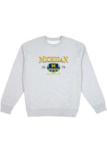 Uscape Michigan Wolverines Mens Grey New Heights Long Sleeve Crew Sweatshirt